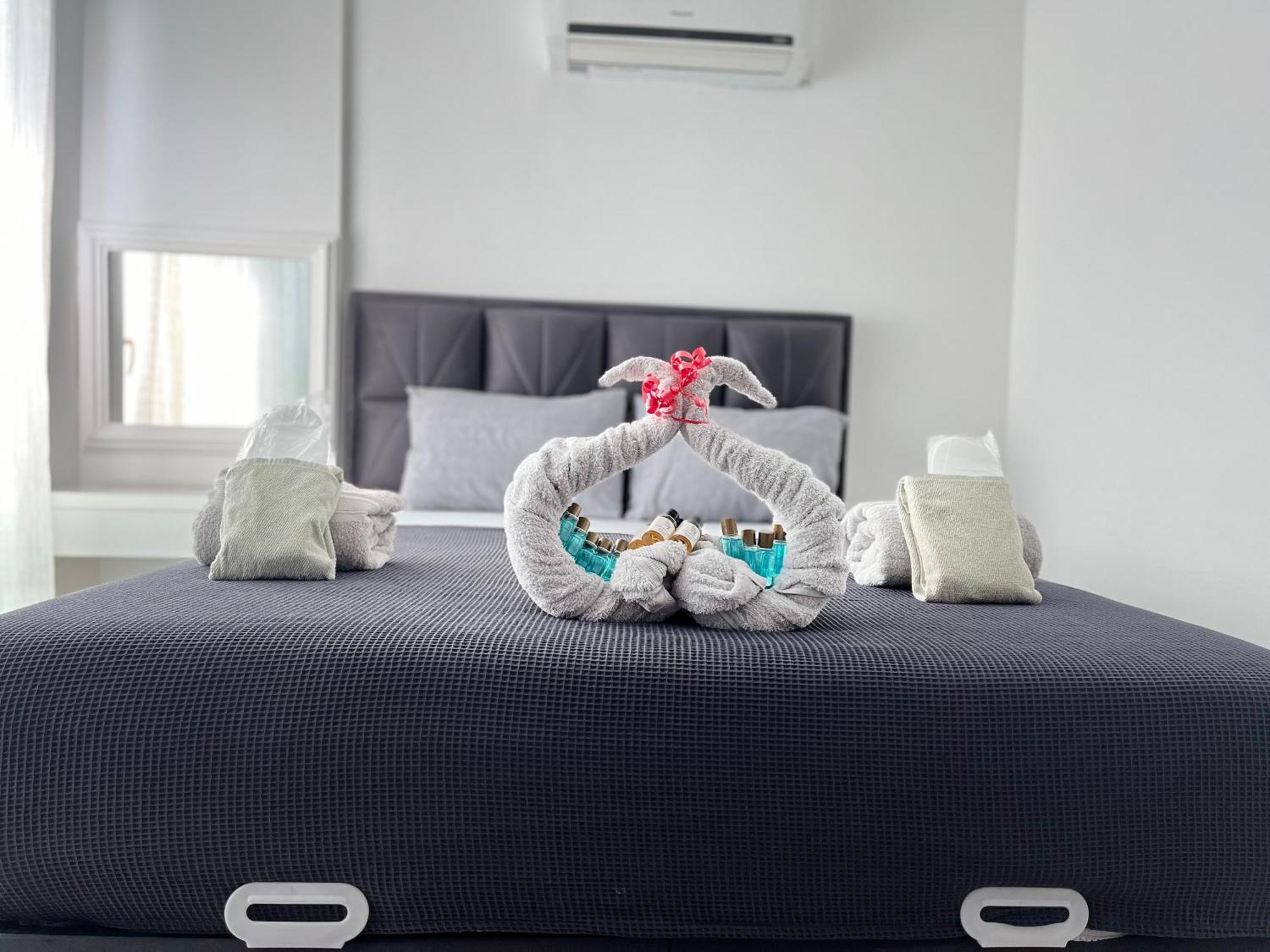 Gardenya Lara Suit Hotel أنطاليا المظهر الخارجي الصورة